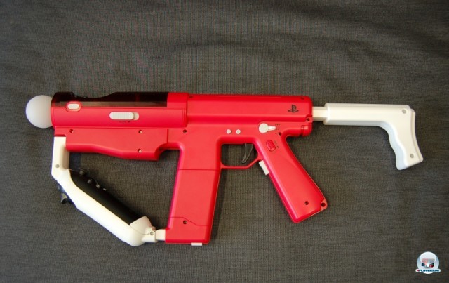 Hier seht ihr das volle Konstrukt aus Sharpshooter und darin versenkten Move-Controllern. Hier seht ihr das volle Konstrukt aus Sharpshooter und darin versenkten Move-Controllern.