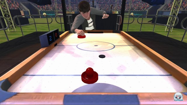 Air Hockey hatte so viel Potenzial...das ebenfalls in den Sand gesetzt wurde. Air Hockey hatte so viel Potenzial...das ebenfalls in den Sand gesetzt wurde.
