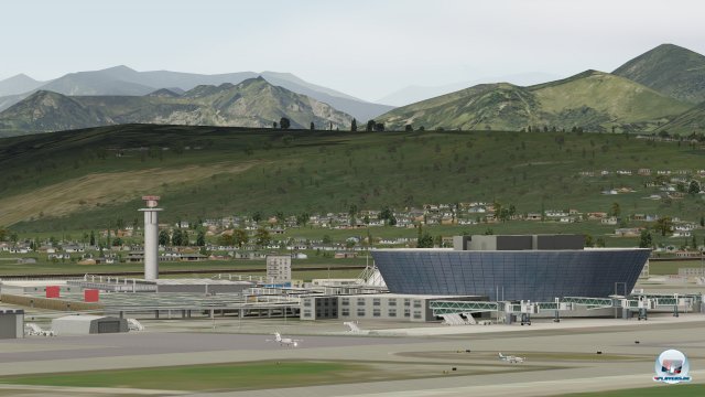 Innsbruck gehört zu den vier von Beginn an enthaltenen Hoch-detaillierten Flughäfen. Innsbruck gehört zu den vier von Beginn an enthaltenen Hoch-detaillierten Flughäfen.